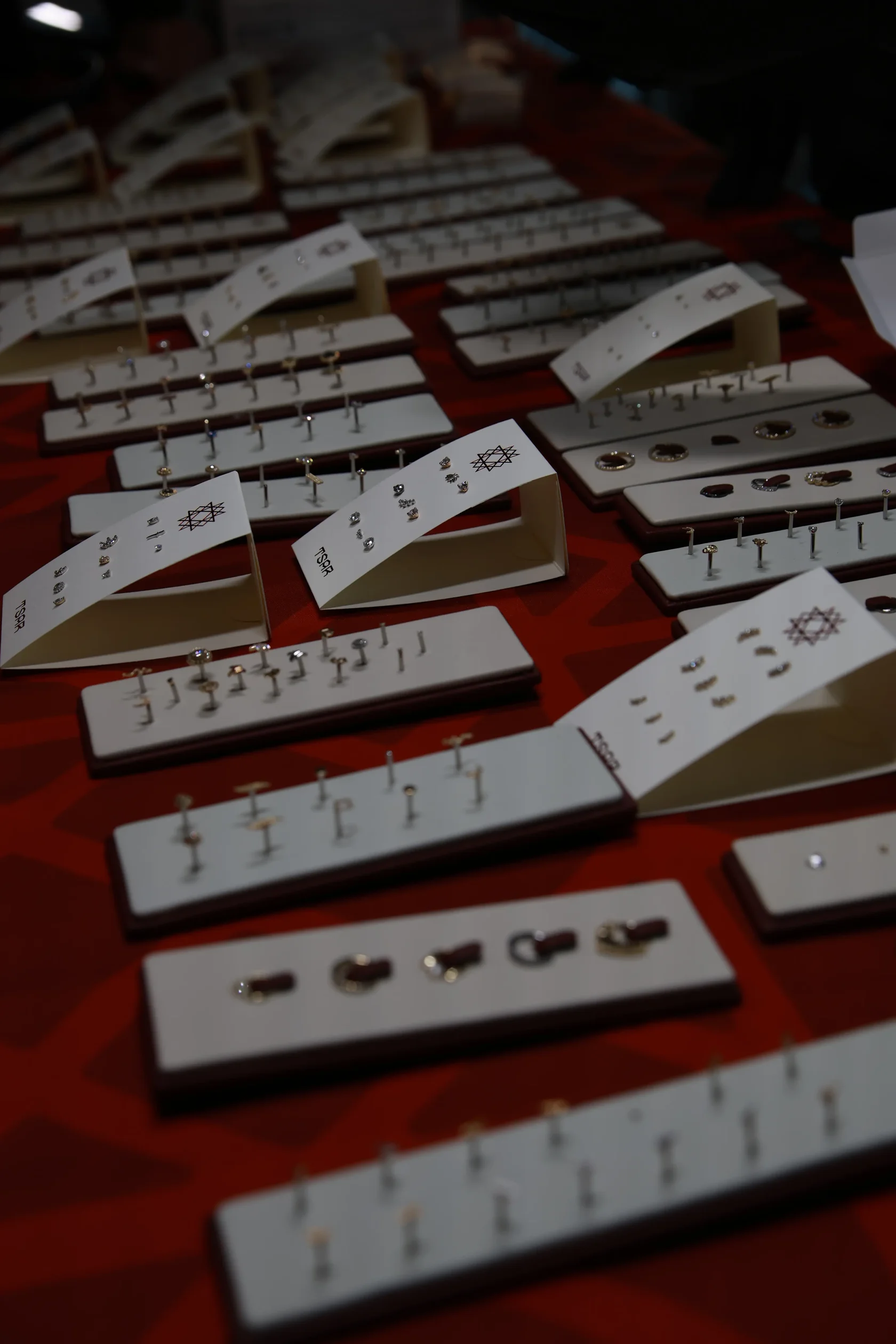 TSAR украшение