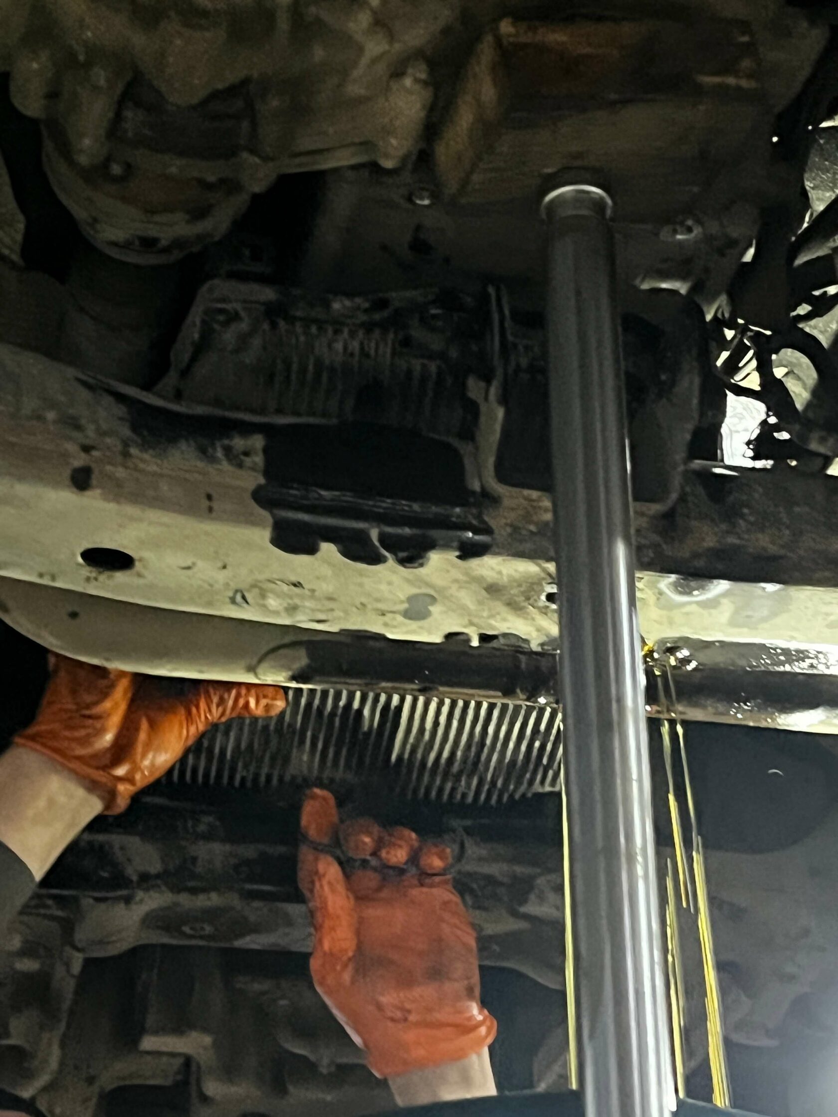 Снятие поддона АКПП Land Rover