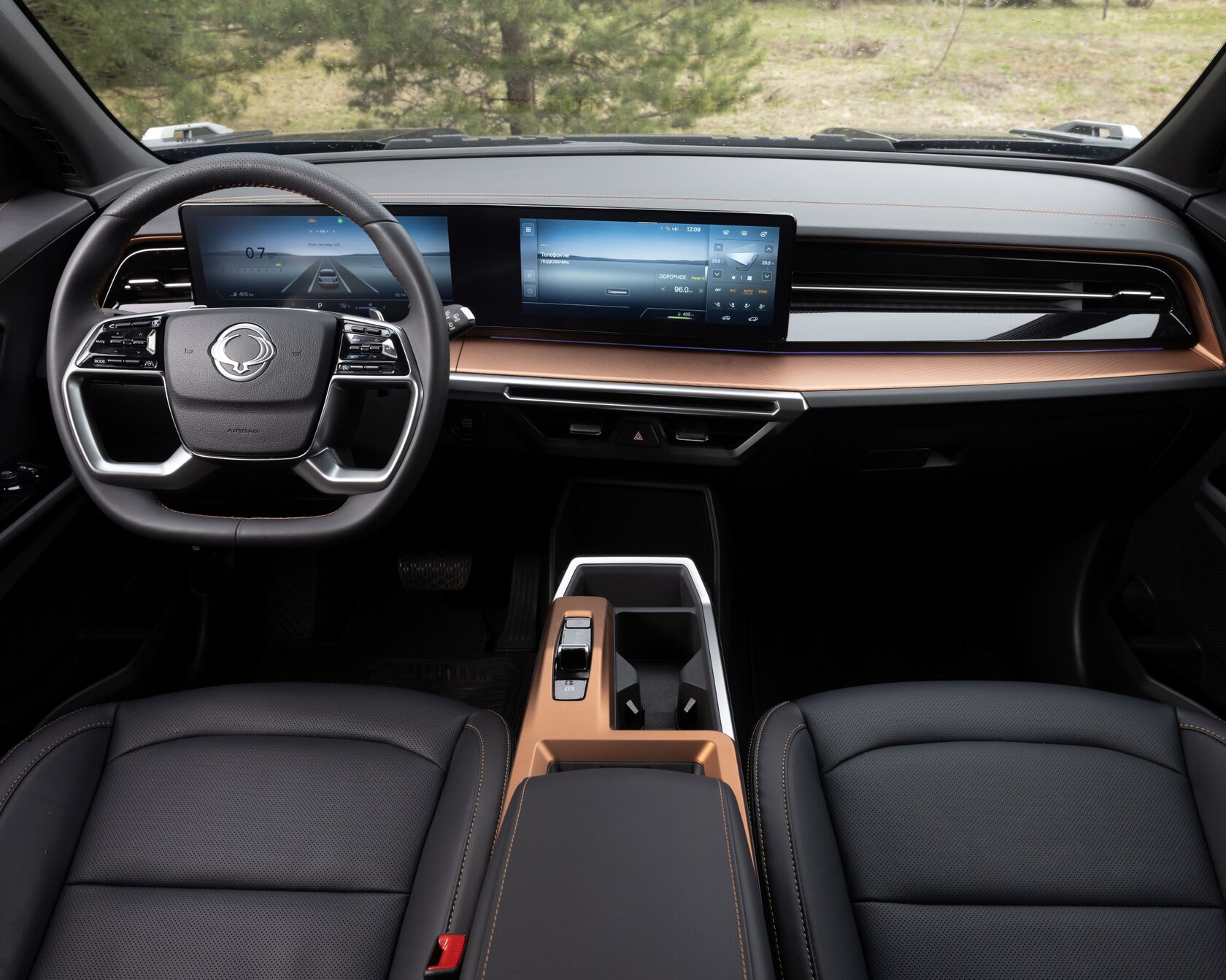 Мультимедиа KGM Torres 2025