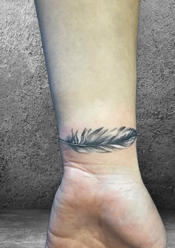 татуировка в Перми, тату перо, тату салоны Пермь, сделать тату в Перми, лучшие тату мастера Перми, тату салон Пермь цены