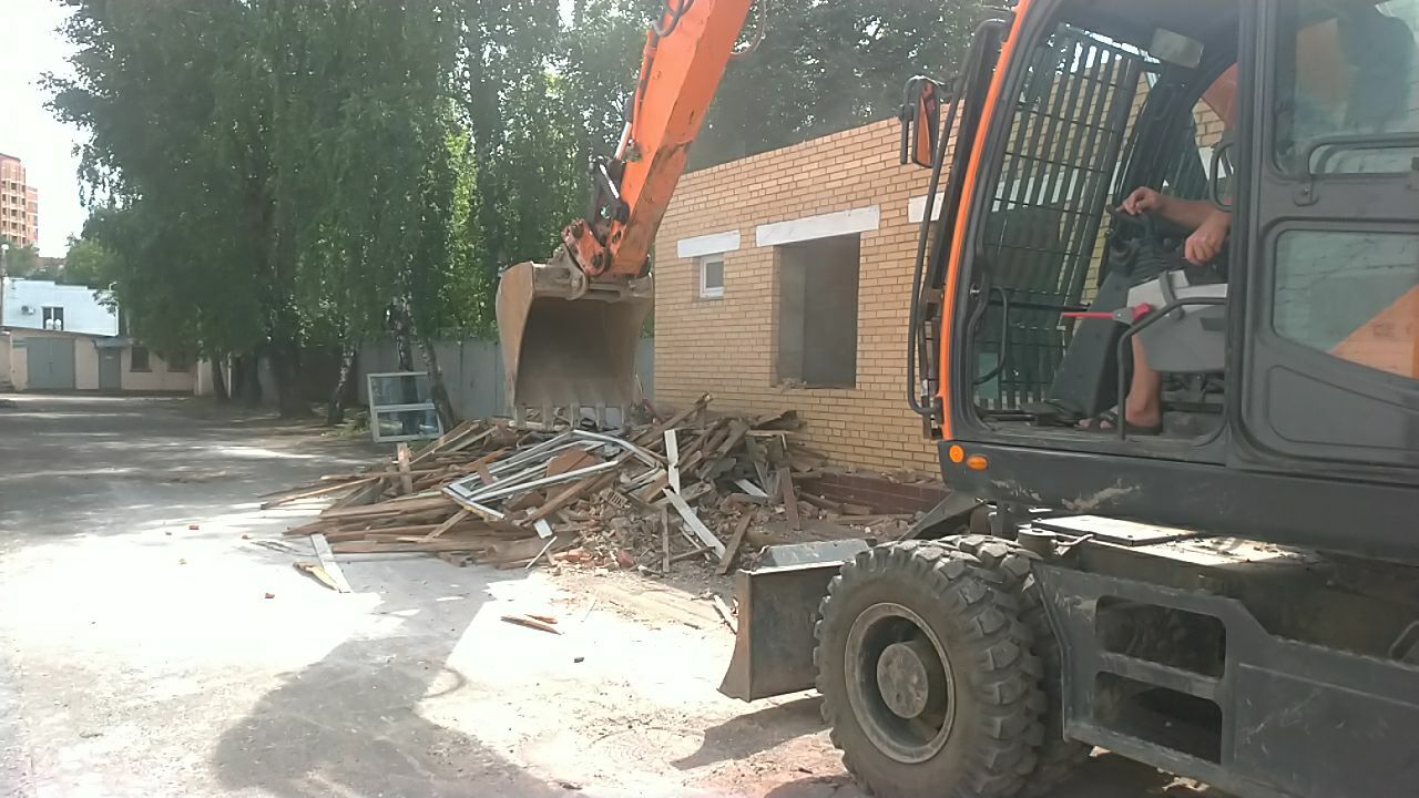 Разборка зданий