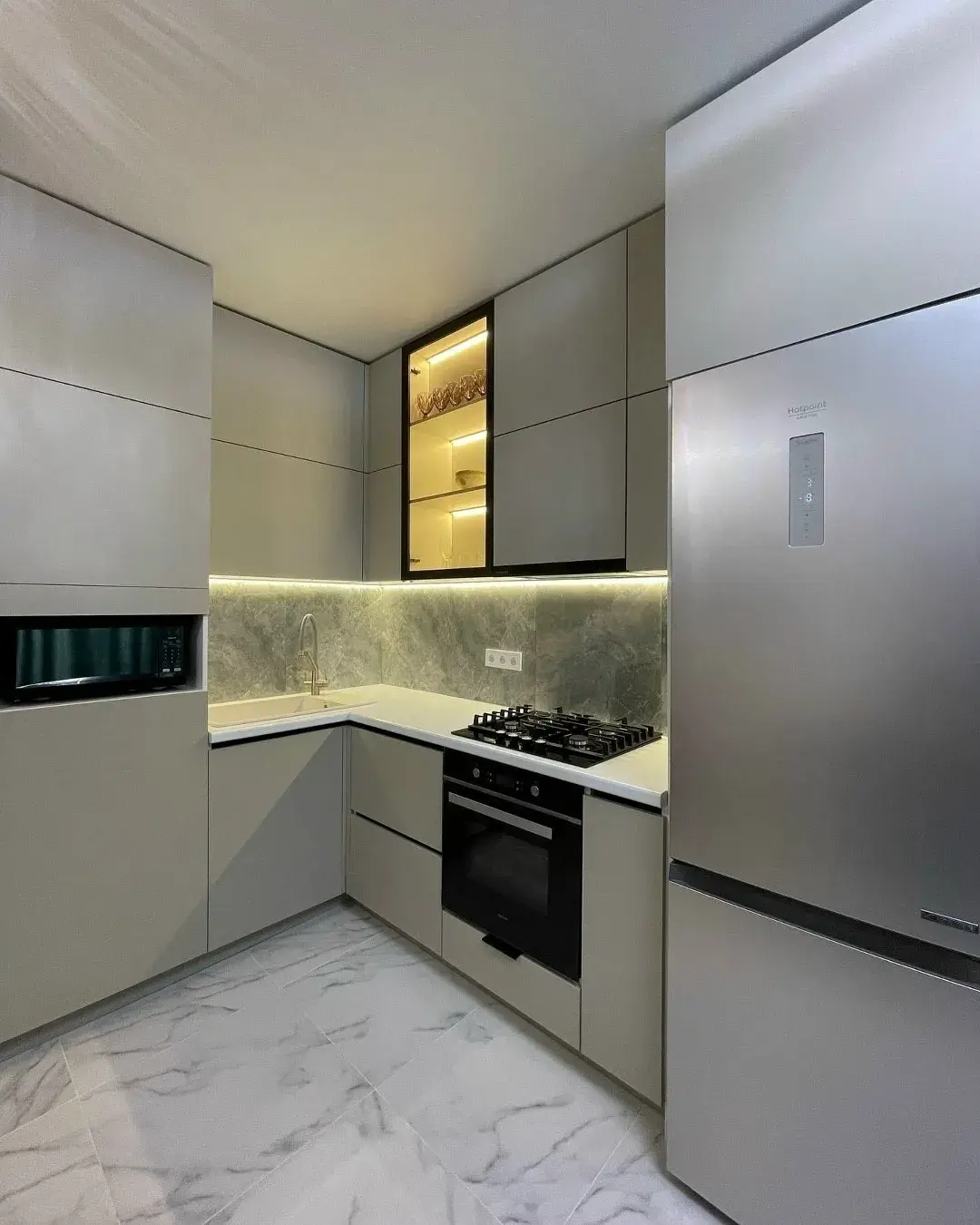 Кухня в современном стиле