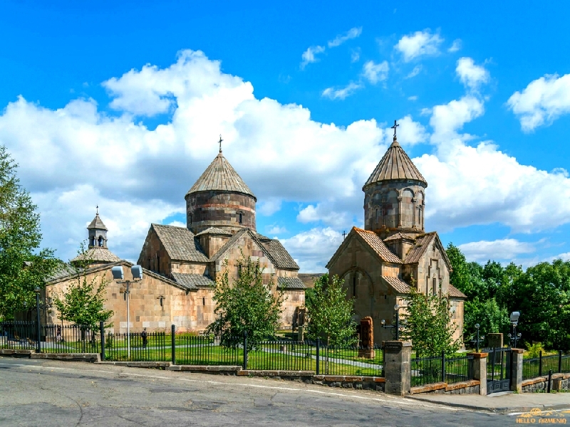 Монастырь Кечарис в Армении