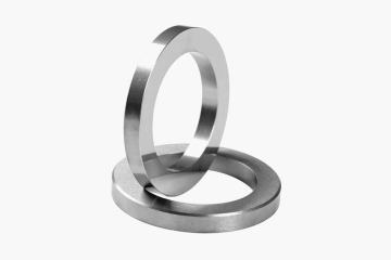 Титановые кольца