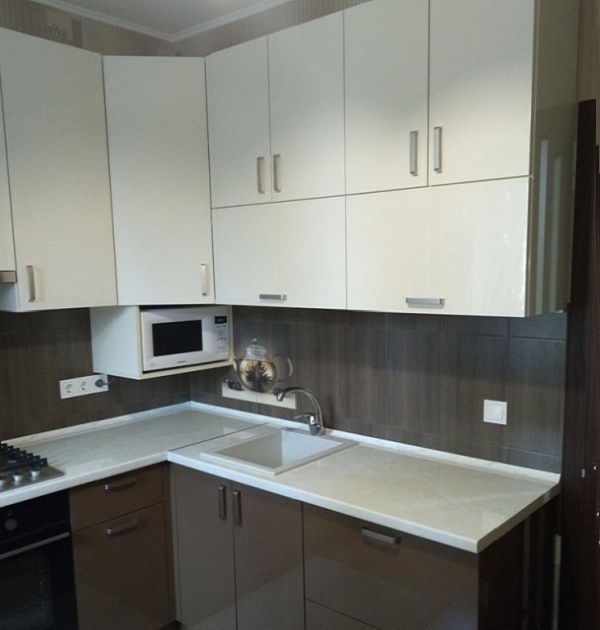 Кухня белый шоколад