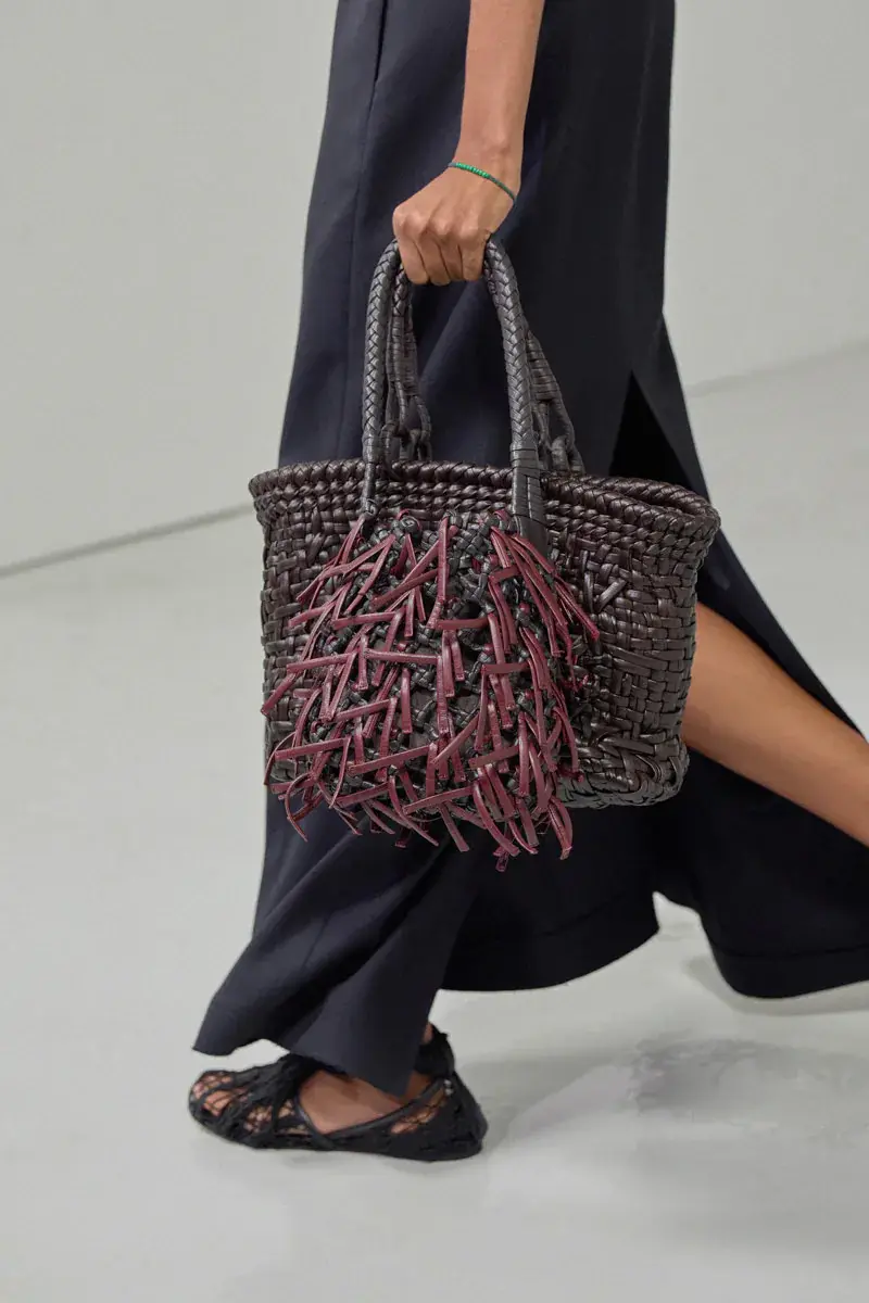Сумки Bottega SS27 Runway 42