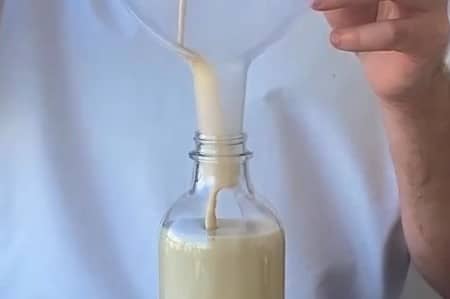 Приготовление ликера «Бейлис» в домашних условиях: шаг 3