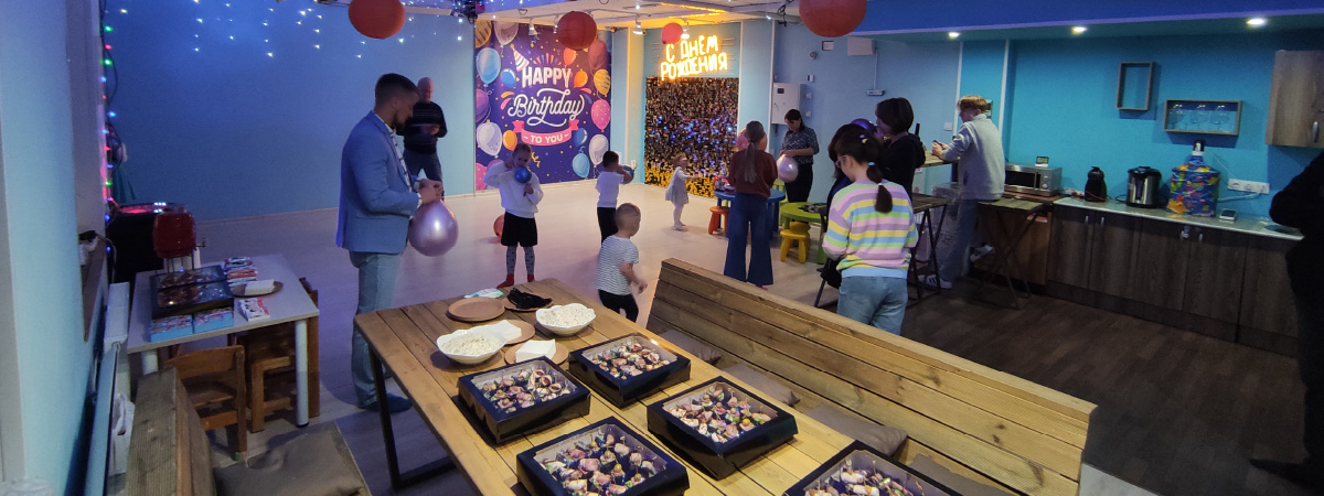 Заказать праздничные мини-блюда на День Рождения с доставкой по Санкт ...