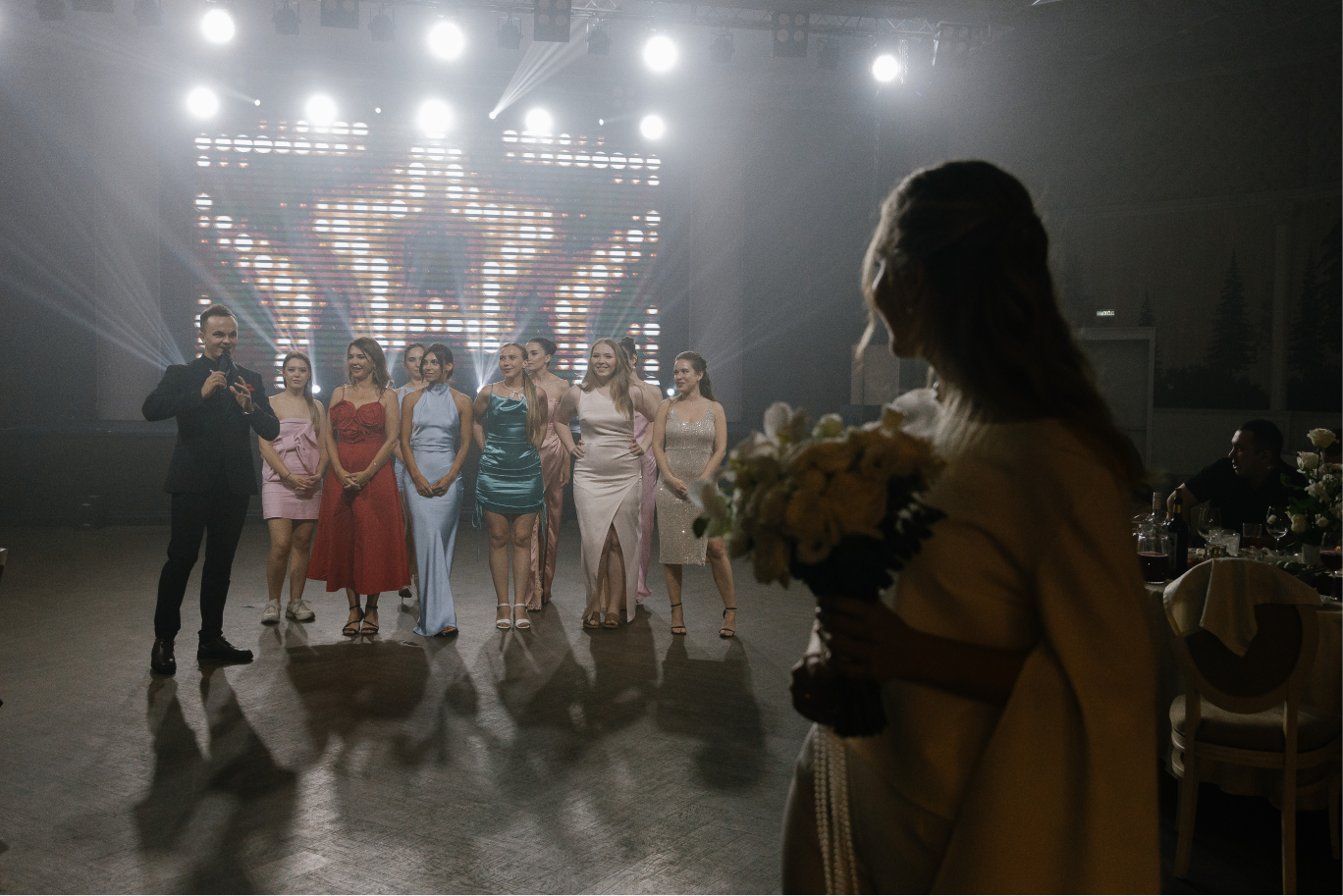 Ведущий свадьбы Евгений Токарь Владивосток