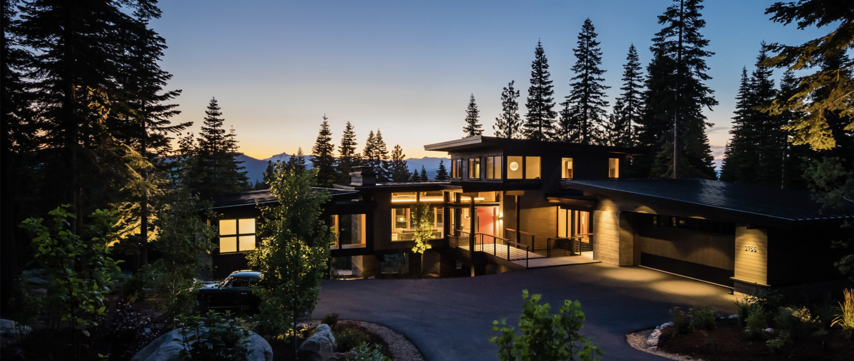 современный дизайн и архитектура, пример премиального загородного дома, продюсирование проектов