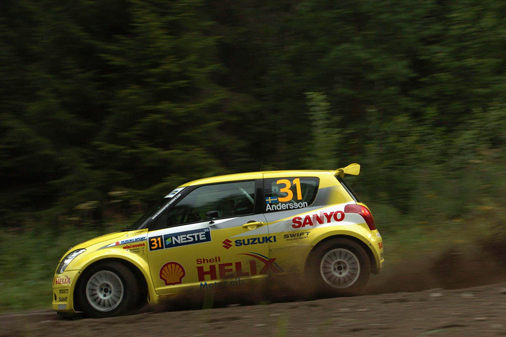 Пер-Гуннар Андерссон и Йонас Андерссон, Suzuki Swift S1600 (JXD-624), ралли Финляндия 2005/Фото: Reporter Images / Getty Images