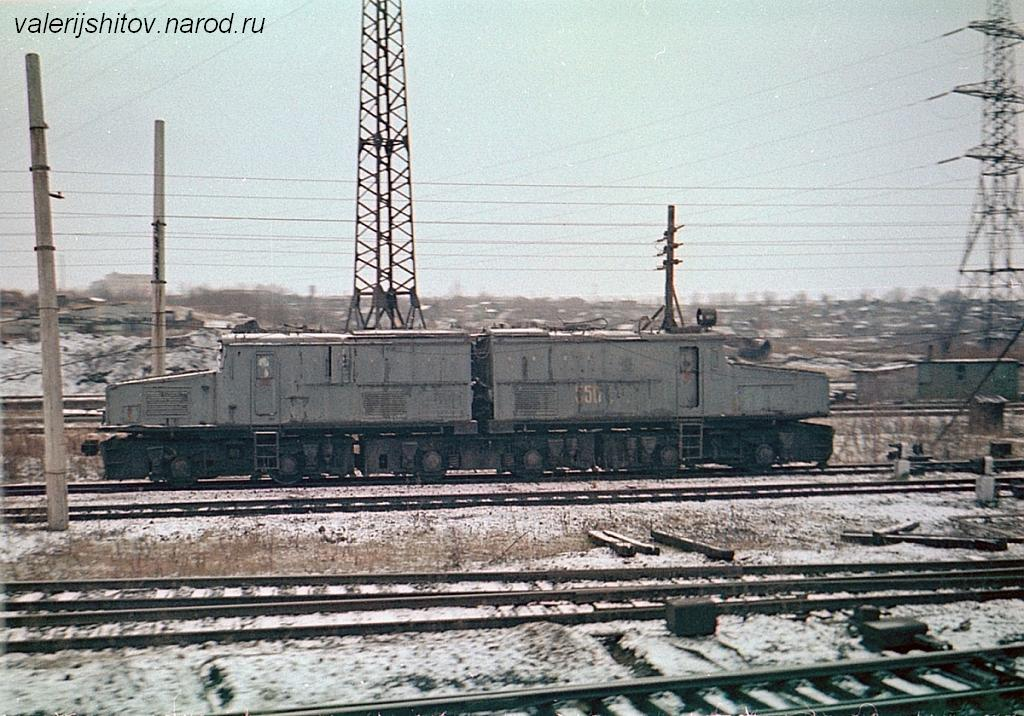 Промышленный электровоз ЕЛ1 фотография