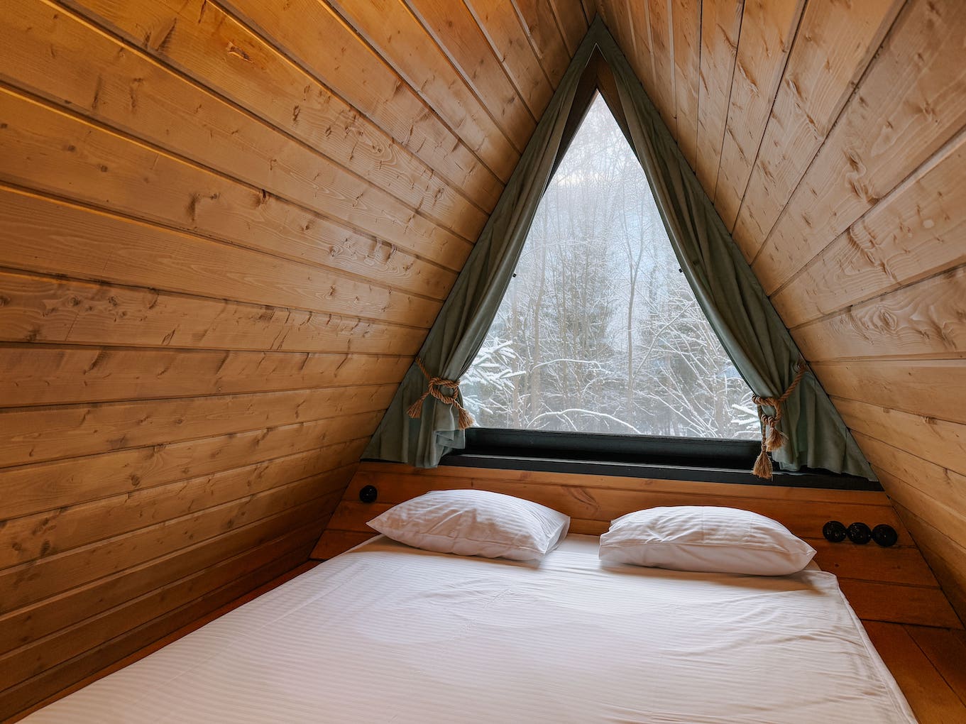 Отдых для двоих на природе Подмосковья в глэмпинге