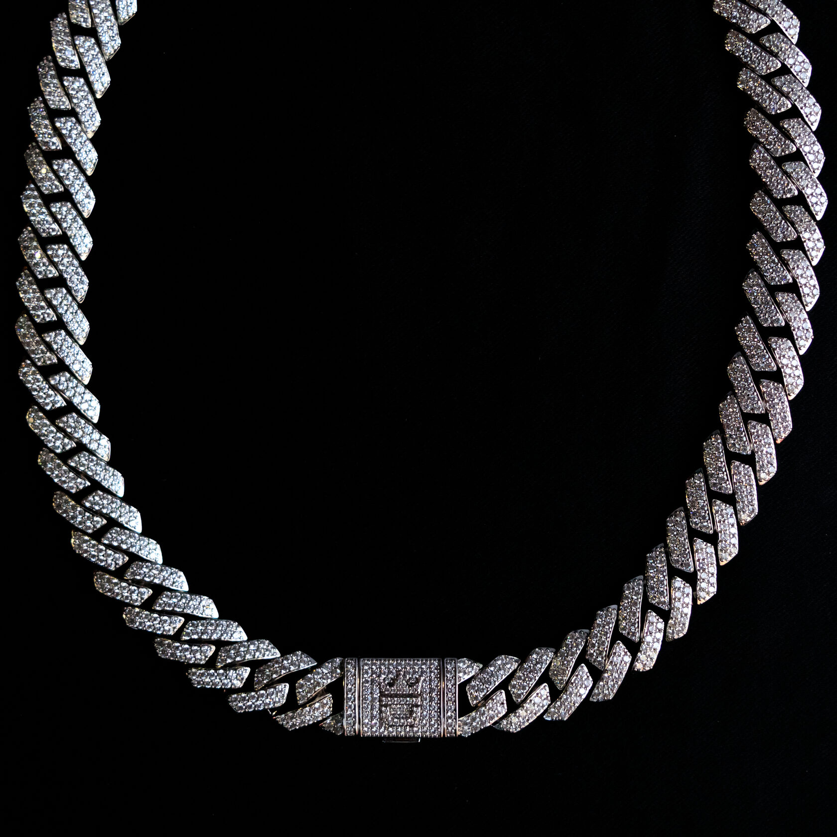 Мужские серебряные цепочки на шею 585