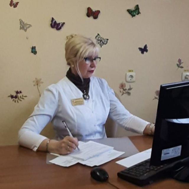Консультация специалиста - нутрициолог помогает выбрать рацион питания