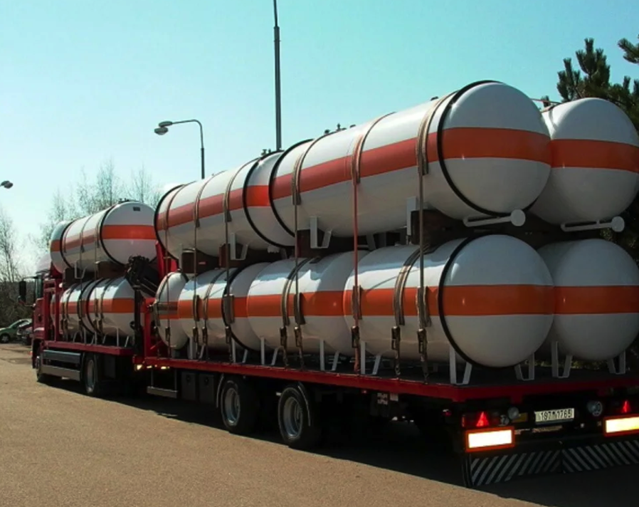 Перевозка грузов наливом