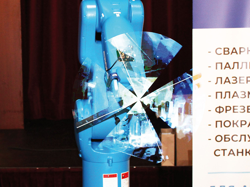 Роботизация в нефтегазовой отрасли - промышленный робот CRP