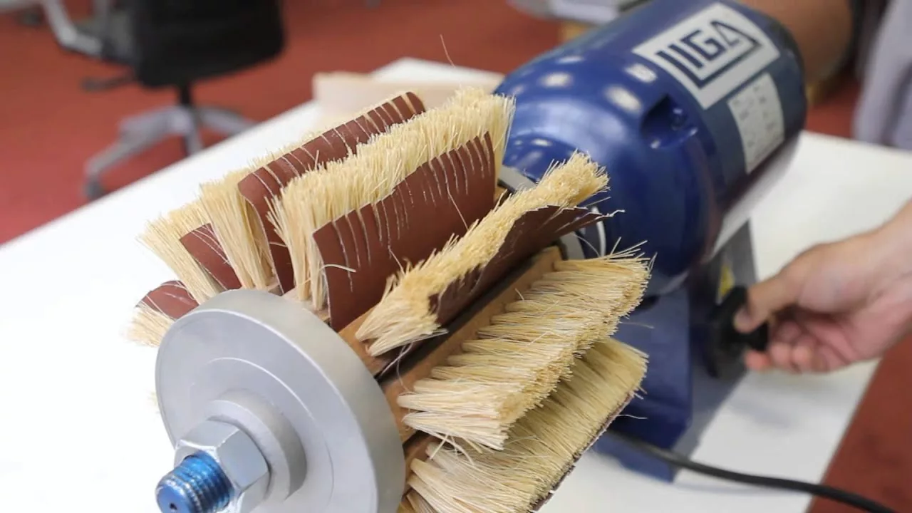 Шлифовальные решения BrushBurg для мебельного производства