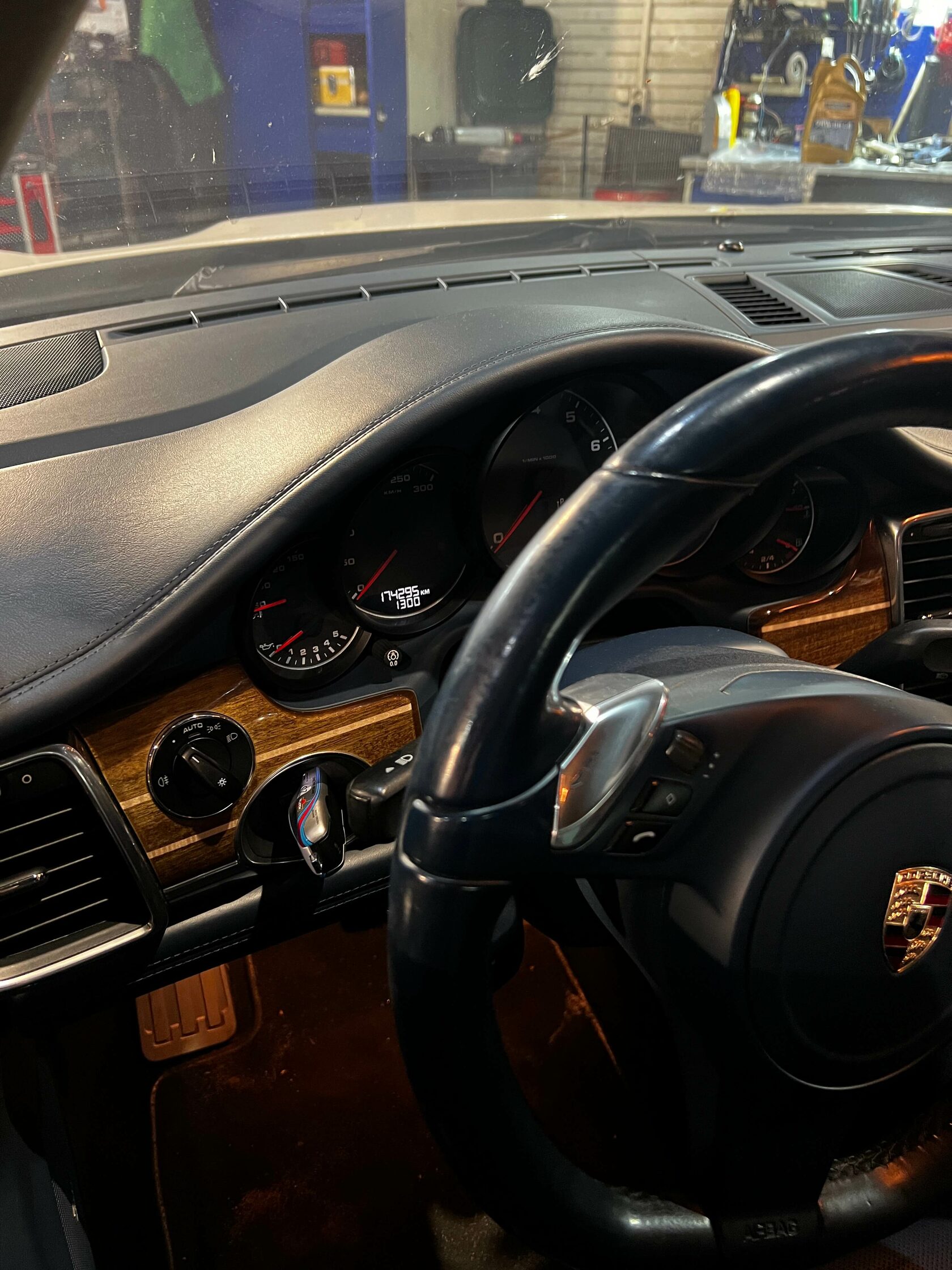 Результат обслуживания Porsche Panamera