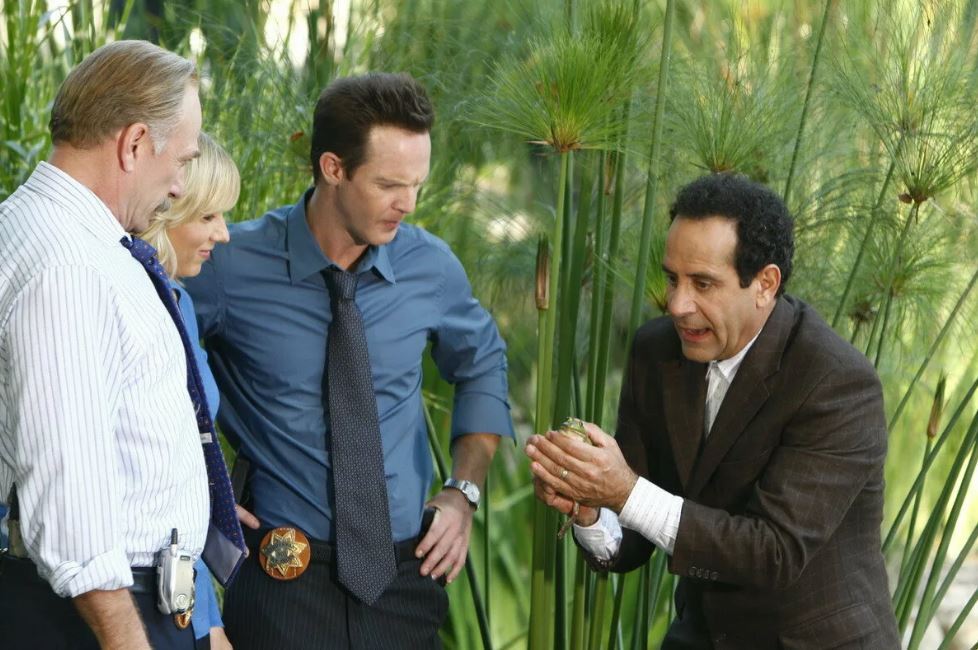 Кадр из этого хорошего сериала