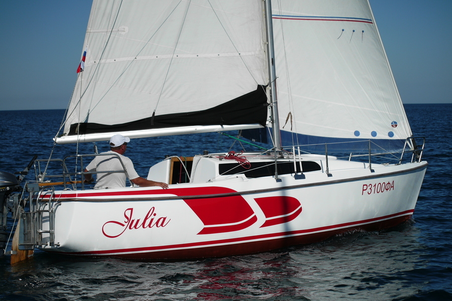 Туристика-лайф. Рыбалка в море на яхте