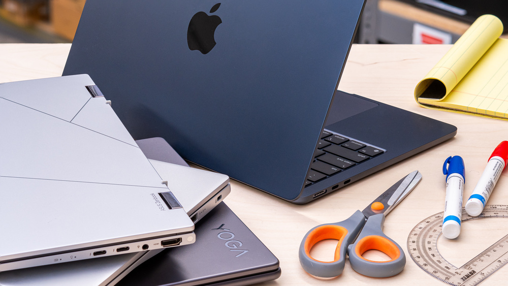 Обрали найкращі ноутбуки для навчання у 2025: стабільні, тихі й доступні моделі для студентів і школярів. Купити ноутбук у техно рум. ноутбук для навчання 2025, ноутбук студенту, ноутбук до 20000 грн, універсальний ноутбук, техно рум