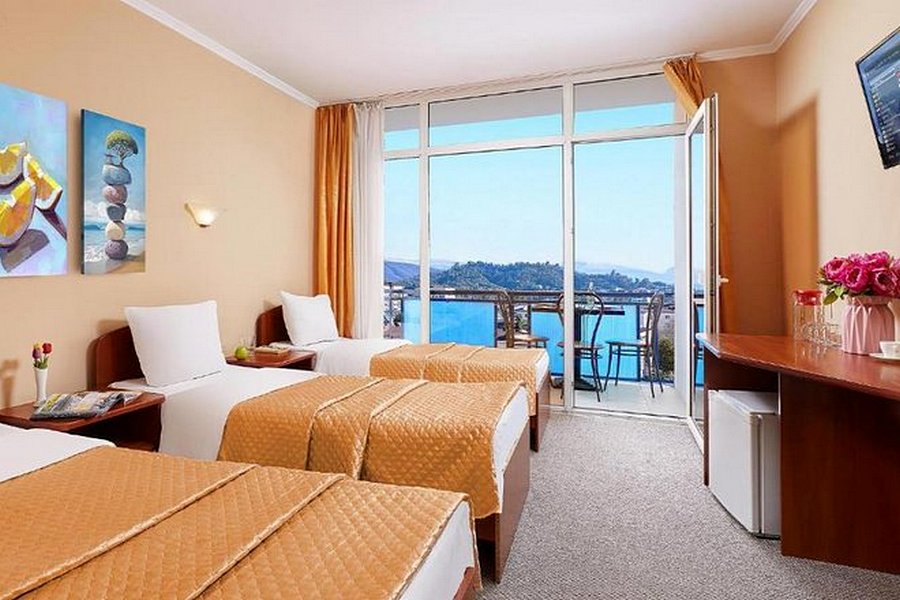 Отель Интер-Сухум в Абхазии. Туристика-лайф