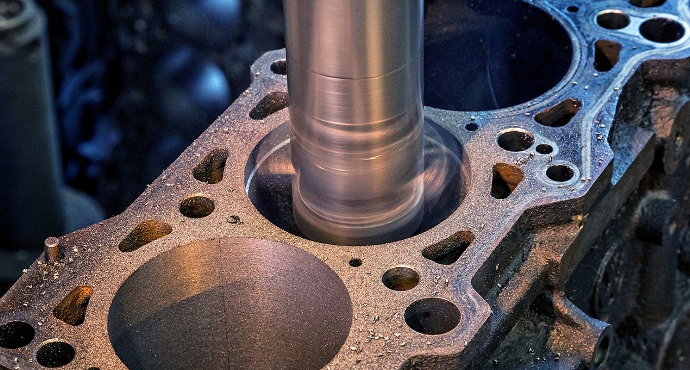Фрезеровка блока цилиндров в Тольятти и Самаре по доступной цене - e-cnc.ru