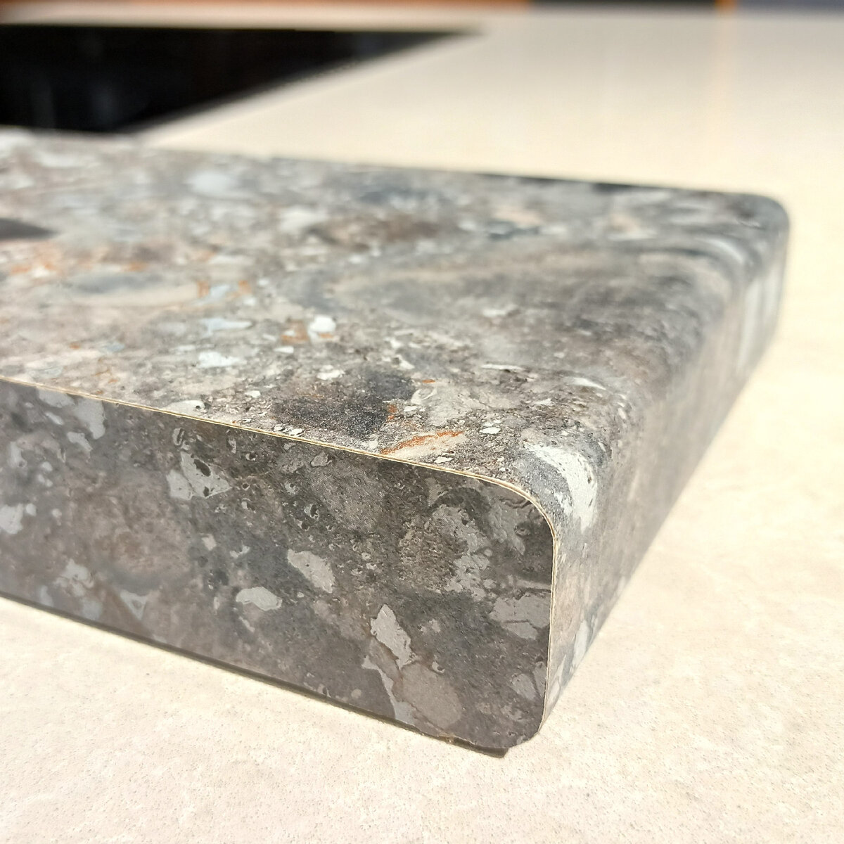 Столешница ДСП+HPL с постформингом в декоре 