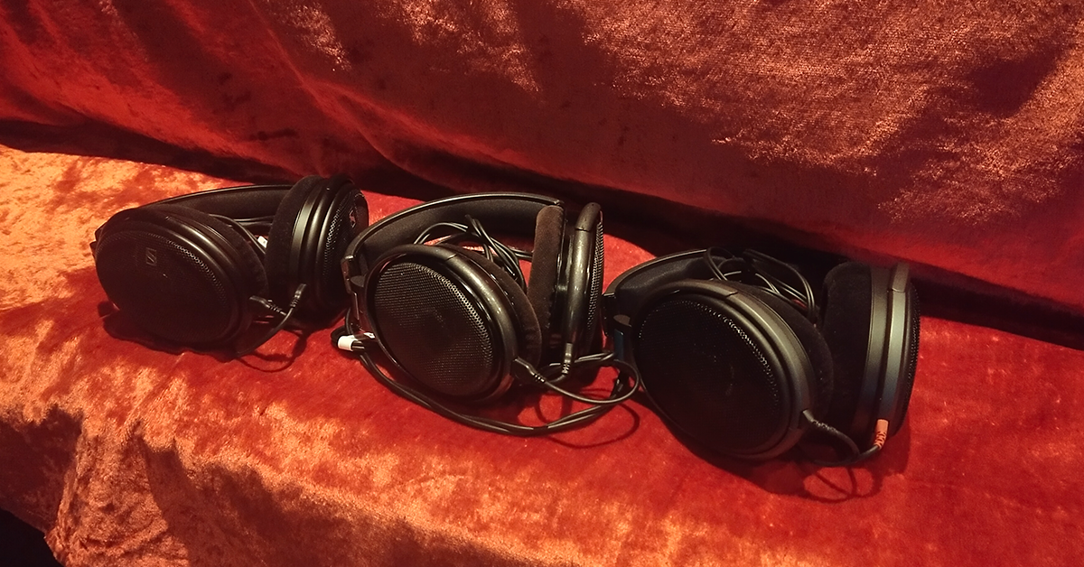 A short review of the Fostex T60RP.