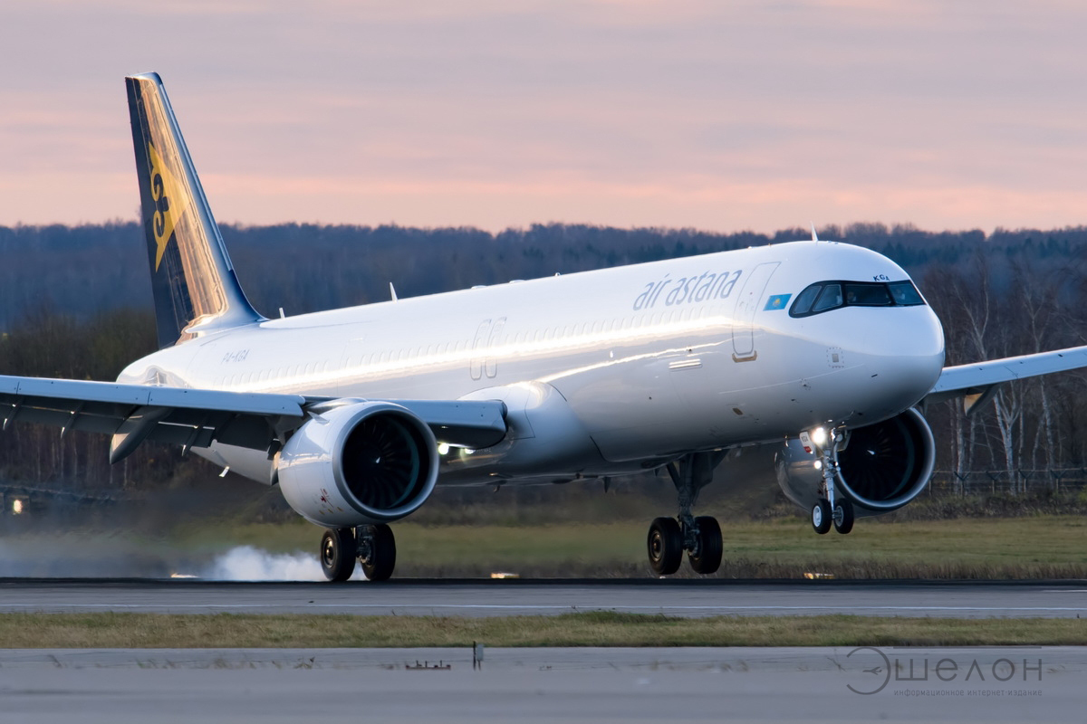 Air astana 2004 incident engine man