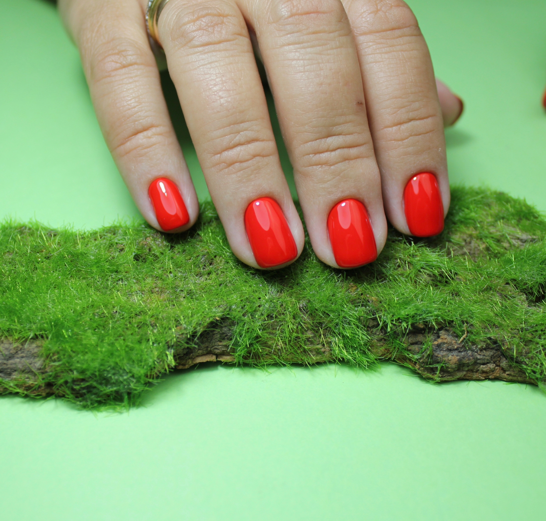 Маникюр коломенская. Аэроградиент. Маникюр коломна. Маникюр коломенская. Ногти светлые с черным.