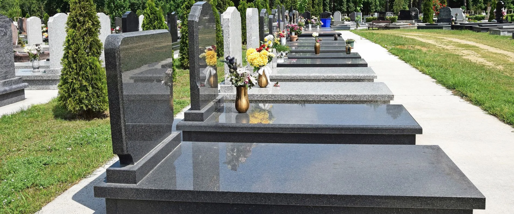 гранитные памятники