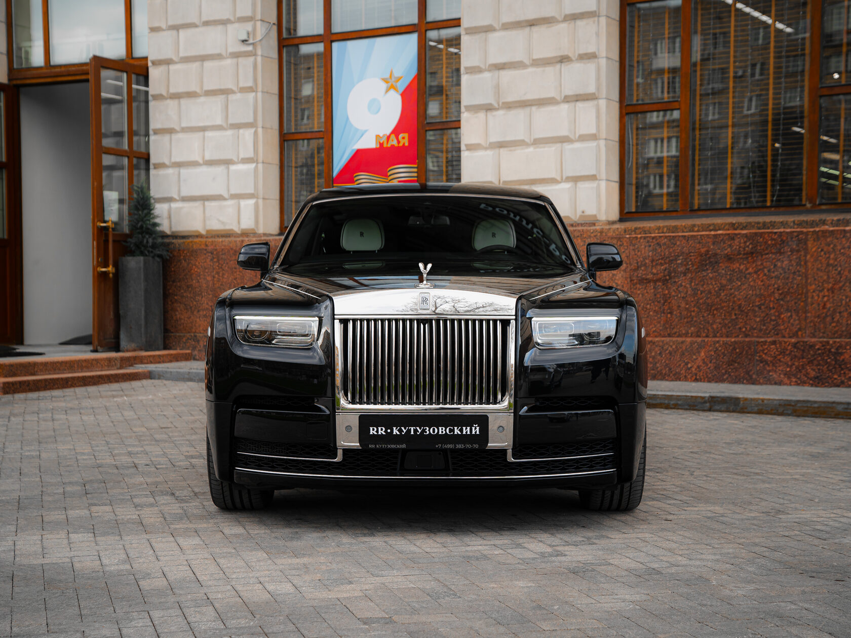 ROLLS-ROYCE Phantom Extended в наличии | купить Роллс Ройс в