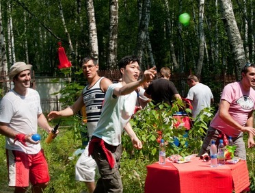 Заказать выездной корпоратив для строительной компании