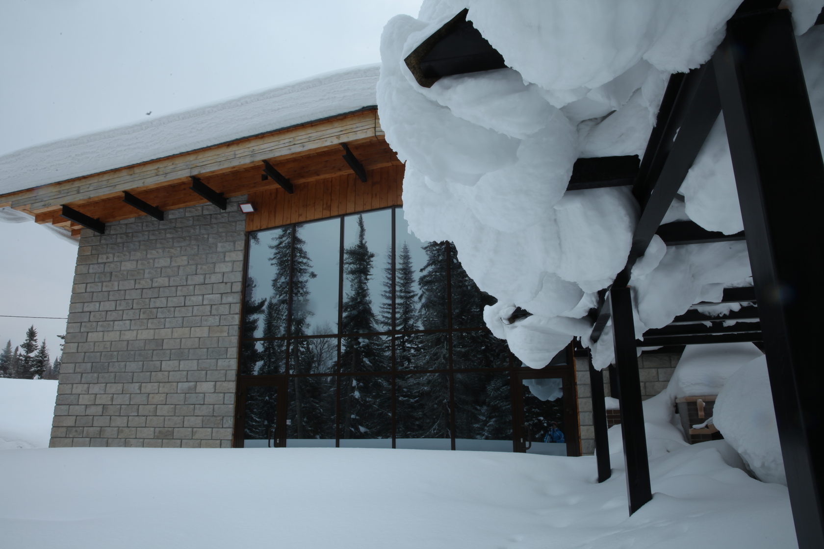 Шерегеш хижина райдера. Шале волчонок шерегеш. Приют райдера шерегеш. Приют райдера шерегеш официальный сайт. Приют райдера шерегеш.