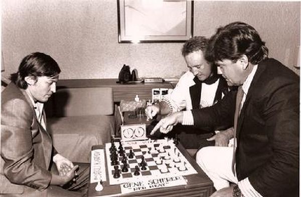 Karpov at the Tour de France - News - ChessAnyTime