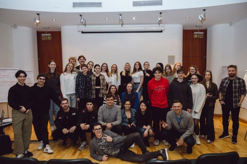 Gen Z Creative Club, Серебряный Меркурий