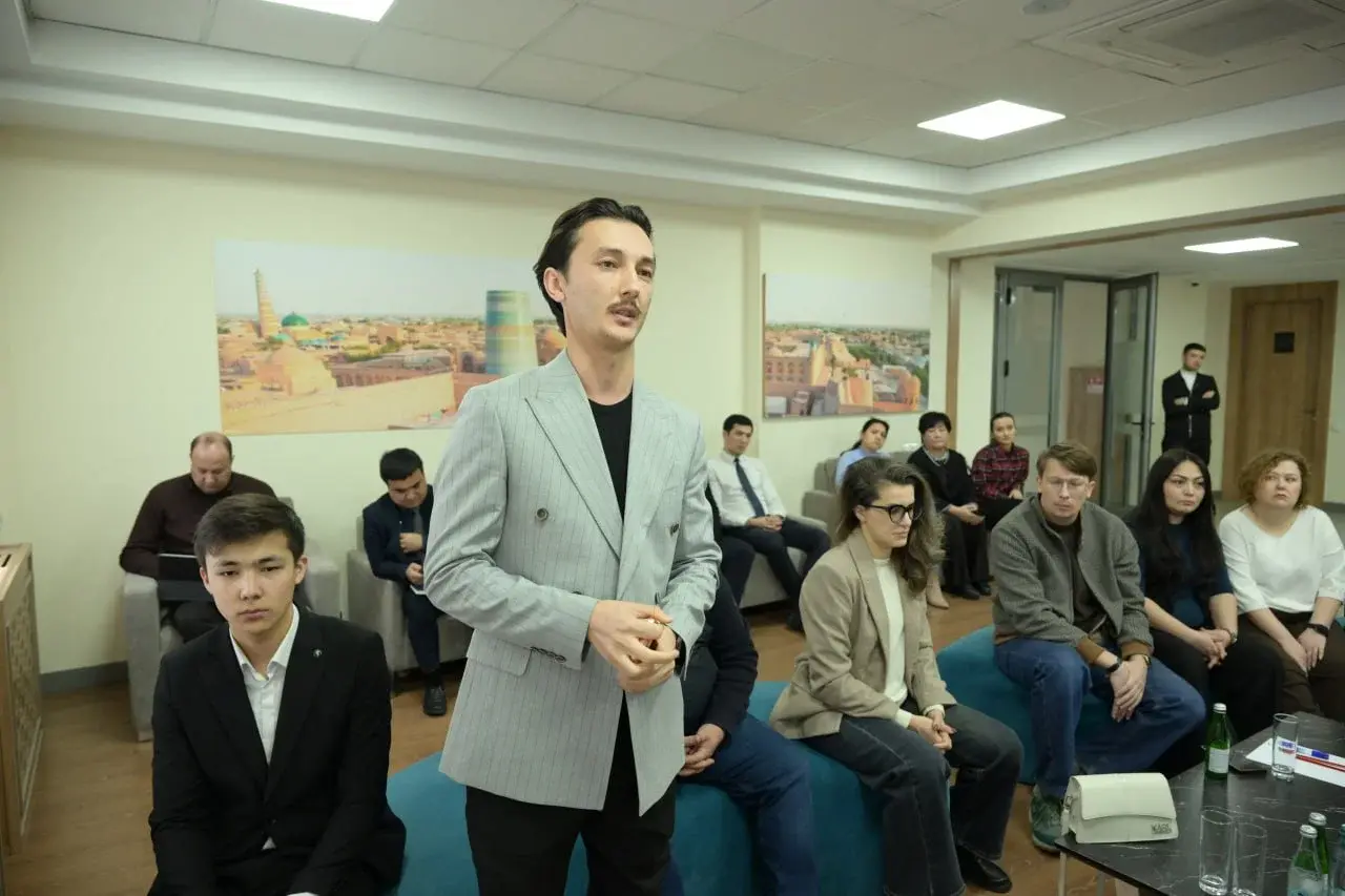 Urban Development in Tashkent: Bloom Arch Insights