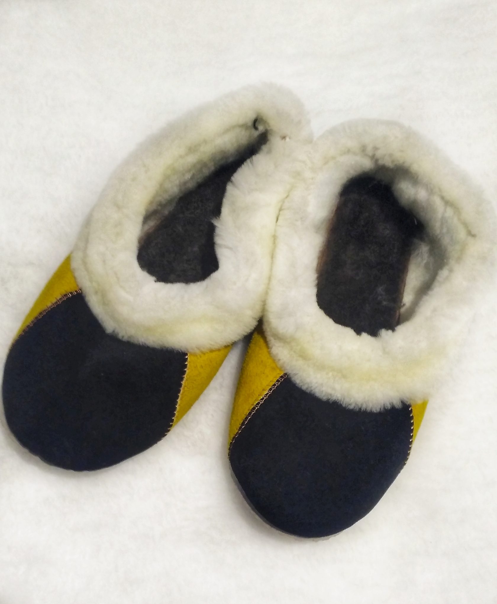 бабуши из овчины. чуни бабуши. бабуши из овчины. чуни шерстяные "бабуши уют". бабуши высокие из овчины домашние.