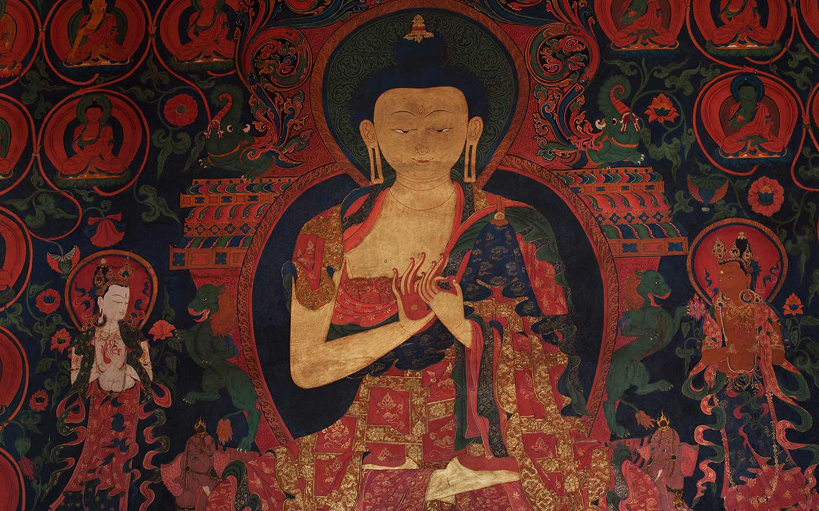 Настенная роспись XV века на восточной стене дукханга Тубчен Гомпы в Ло-Мантанге, расположенная над вторым входом; центральная фигура бодхисаттвы и ряды малых будд.