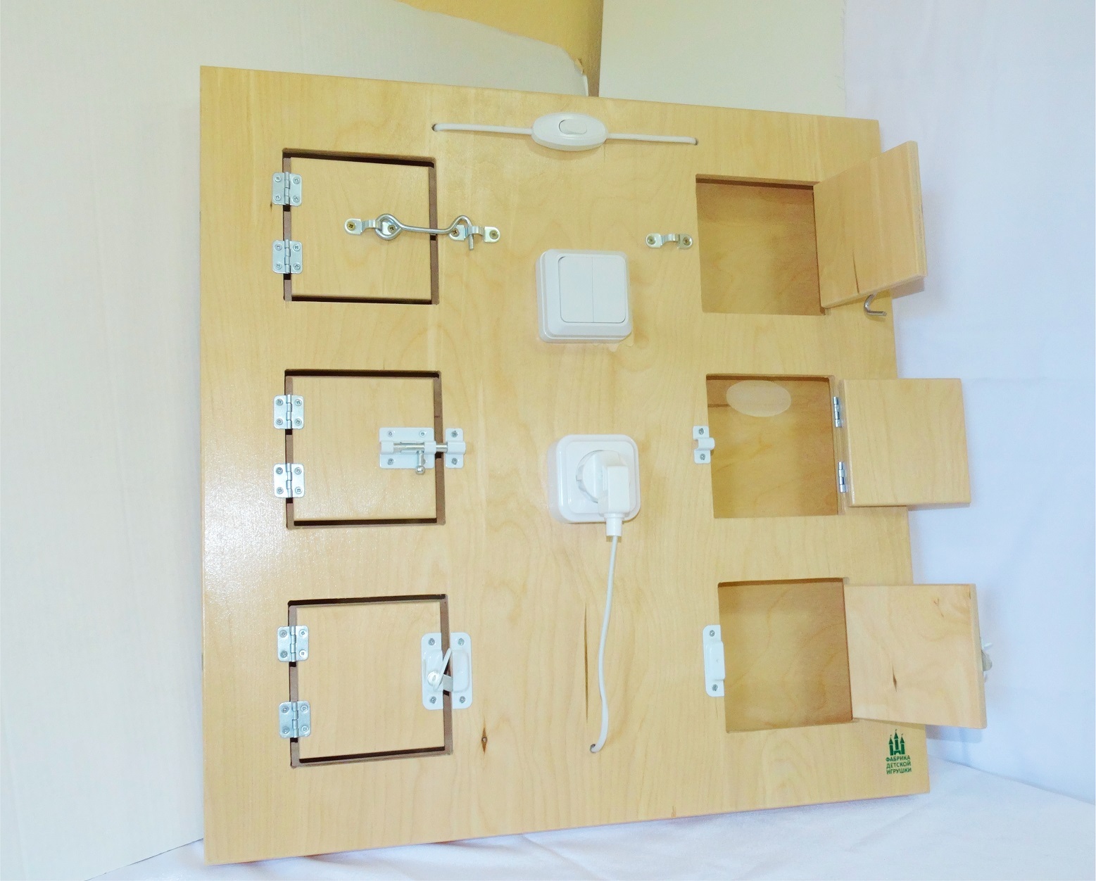 Настенный модуль-тренажёр для стимуляции и развития мелкой моторики ...