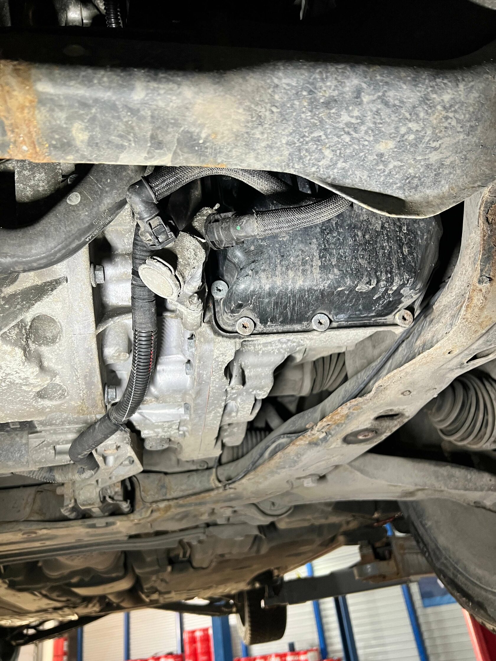 Volvo S60 аппаратная замена масла AISIN