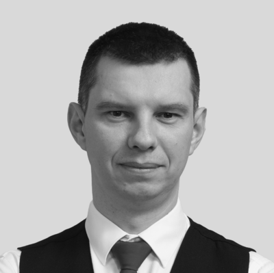 Роман Медников
