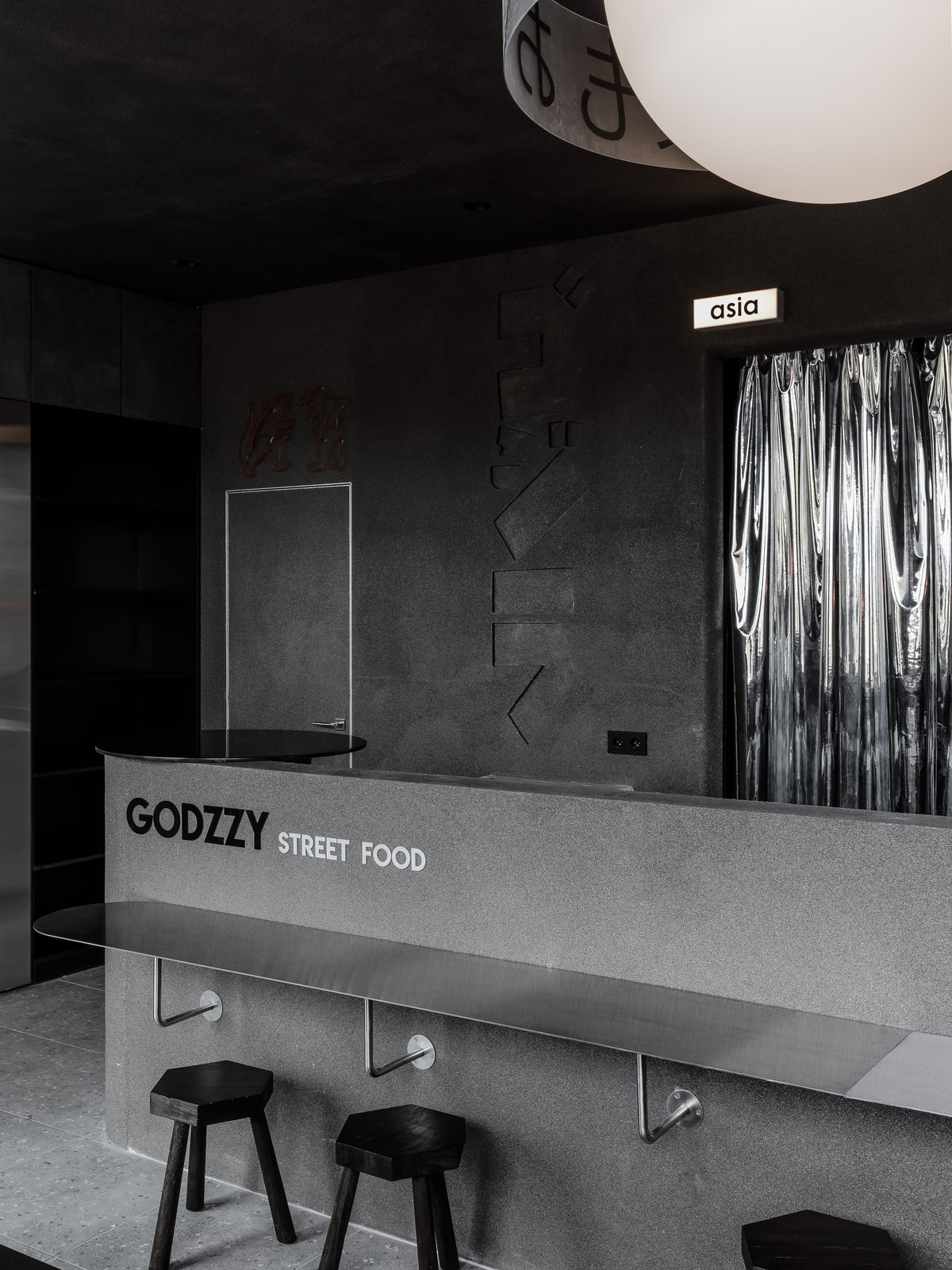 Стойка GODZZY и светильник