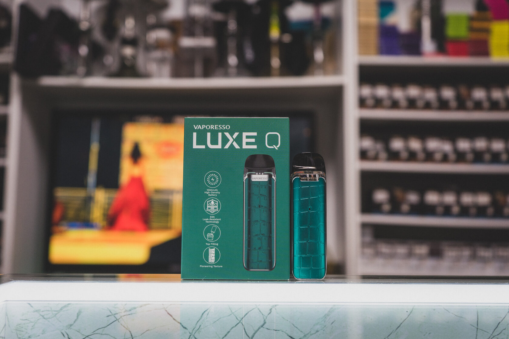 Vaporesso luxe не тянется. Вапорессо Люкс q. Vaporesso Luxe q Matte. Vaporesso Luxe q pod. Набор Vaporesso Luxe q Matte Black.