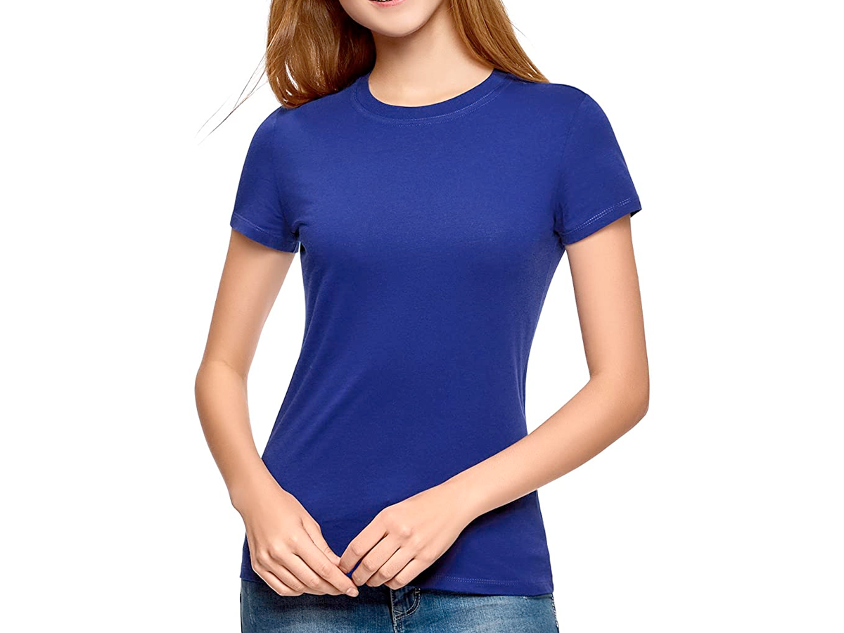 Печать на синей женской футболке