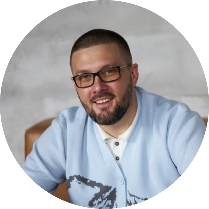 Фото сотрудника