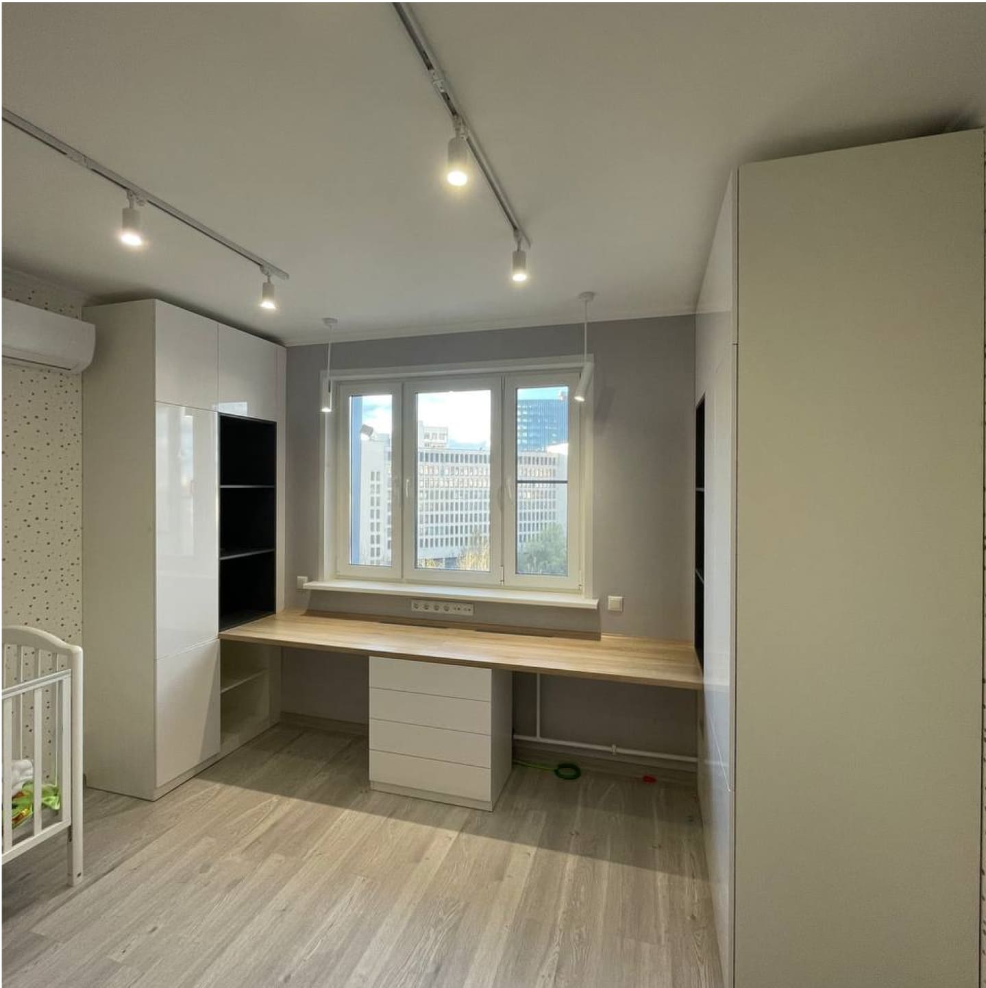 Проекты мебели на заказ для самых разных задач - от обучтройства детской, до создания удобного кабинета