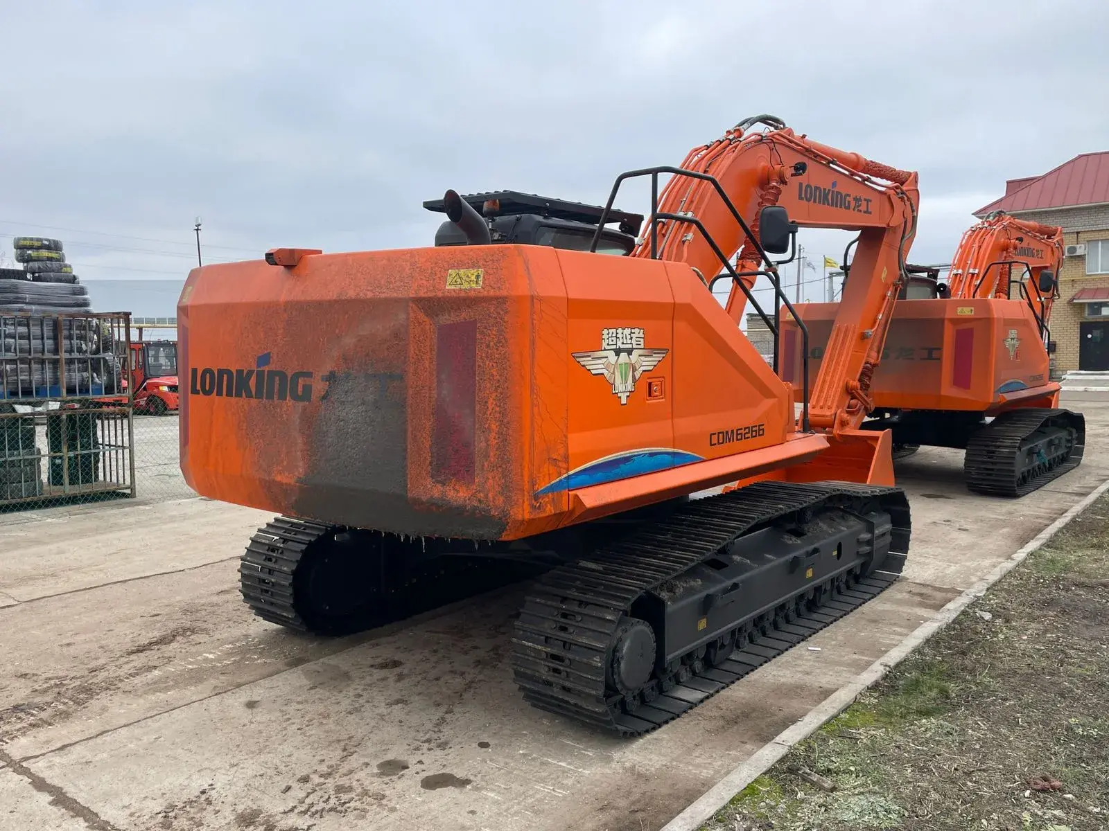 Гусеничный экскаватор LONKING CDM 6266